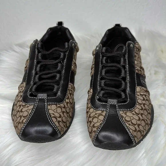 EUC Coach “Kelsie” signature logo in khaki, women's size 7.5 - Picture 3 of 11